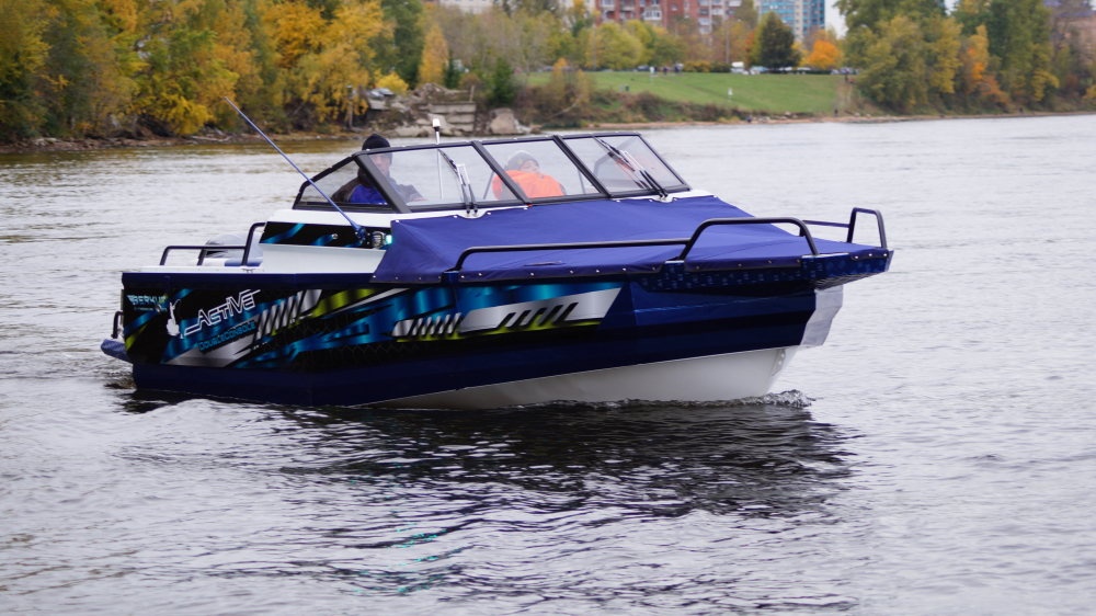 Алюминиевая лодка BERKUT Active DC
