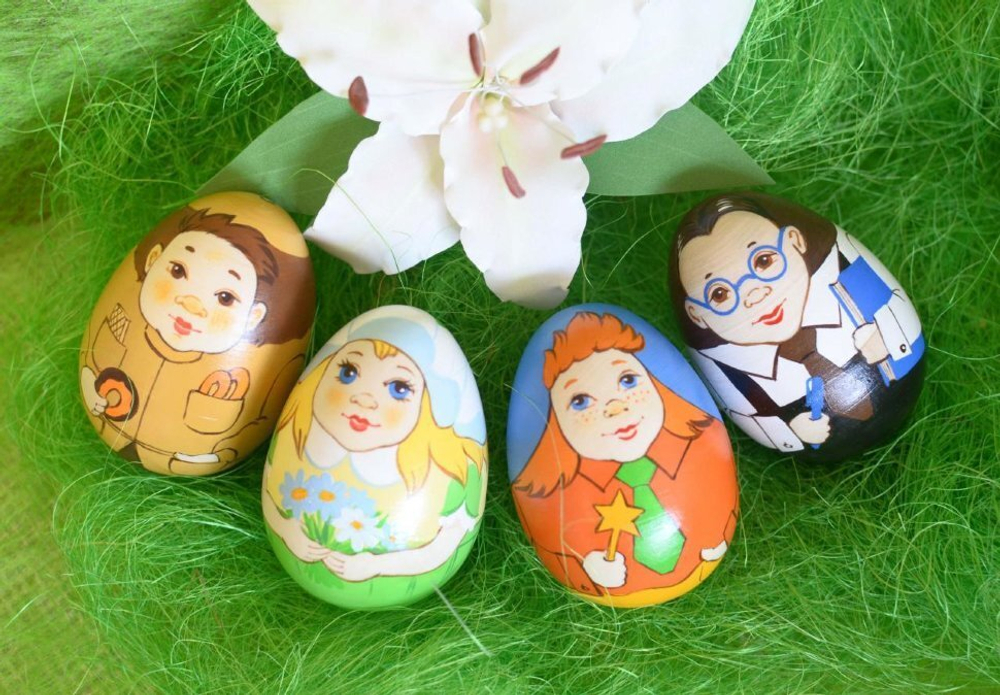 Неваляшка коротышка Ромашка, Катюша