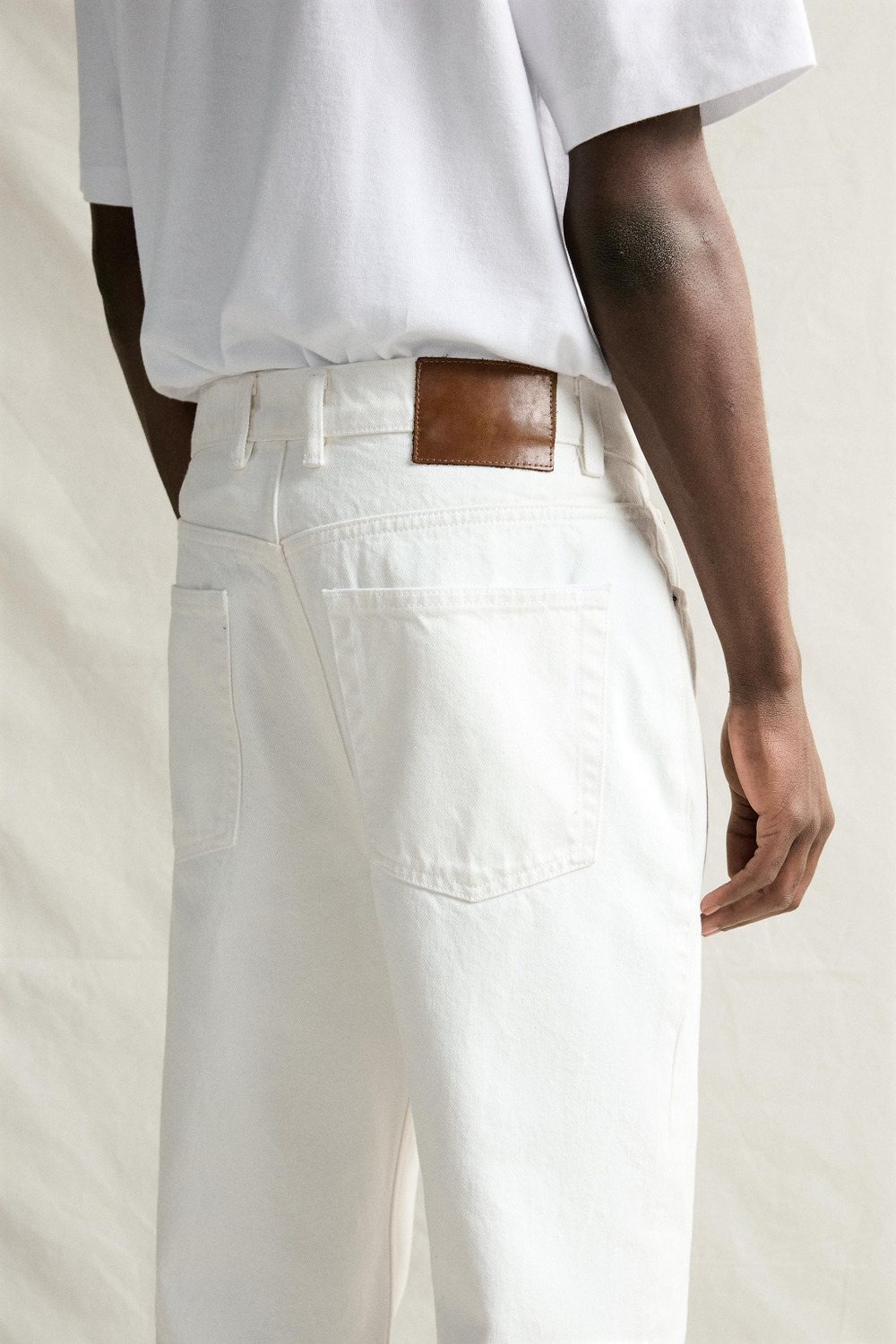ДЖИНСЫ STRAIGHT ДЛИНОЙ ДО ЩИКОЛОТКИ — ZARA · 3991/326