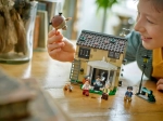 Конструктор LEGO Harry Potter 76451 Тиссовая улица: визит тети Мардж