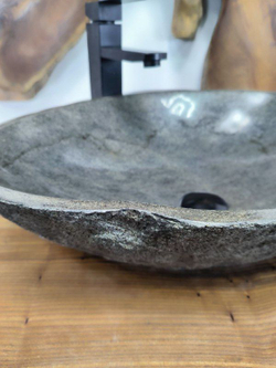 Раковина из речного камня RS-66574 54х39х15 из натурального камня