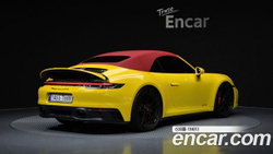 Porsche 911 Carrera 4 GTS Cabriolet — 2023