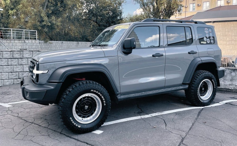 Диск колёсный литой BEAST OFFROAD 9705 R17 8,5 ET0 Gun Metal Mashined Lip