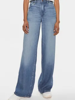 Джинсы женские WRANGLER WORLD WIDE PROMISES KEPT