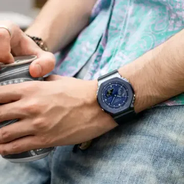 Наручные часы Casio G-Shock GM-2100N-2ADR