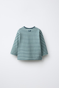 ZARA ФУТБОЛКА В ПОЛОСКУ С НАШИВКОЙ, СИНЕ-ЗЕЛЕНЫЙ