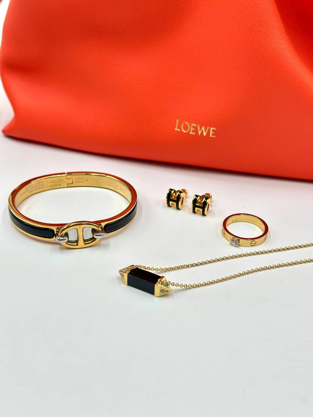 Кулон Loewe