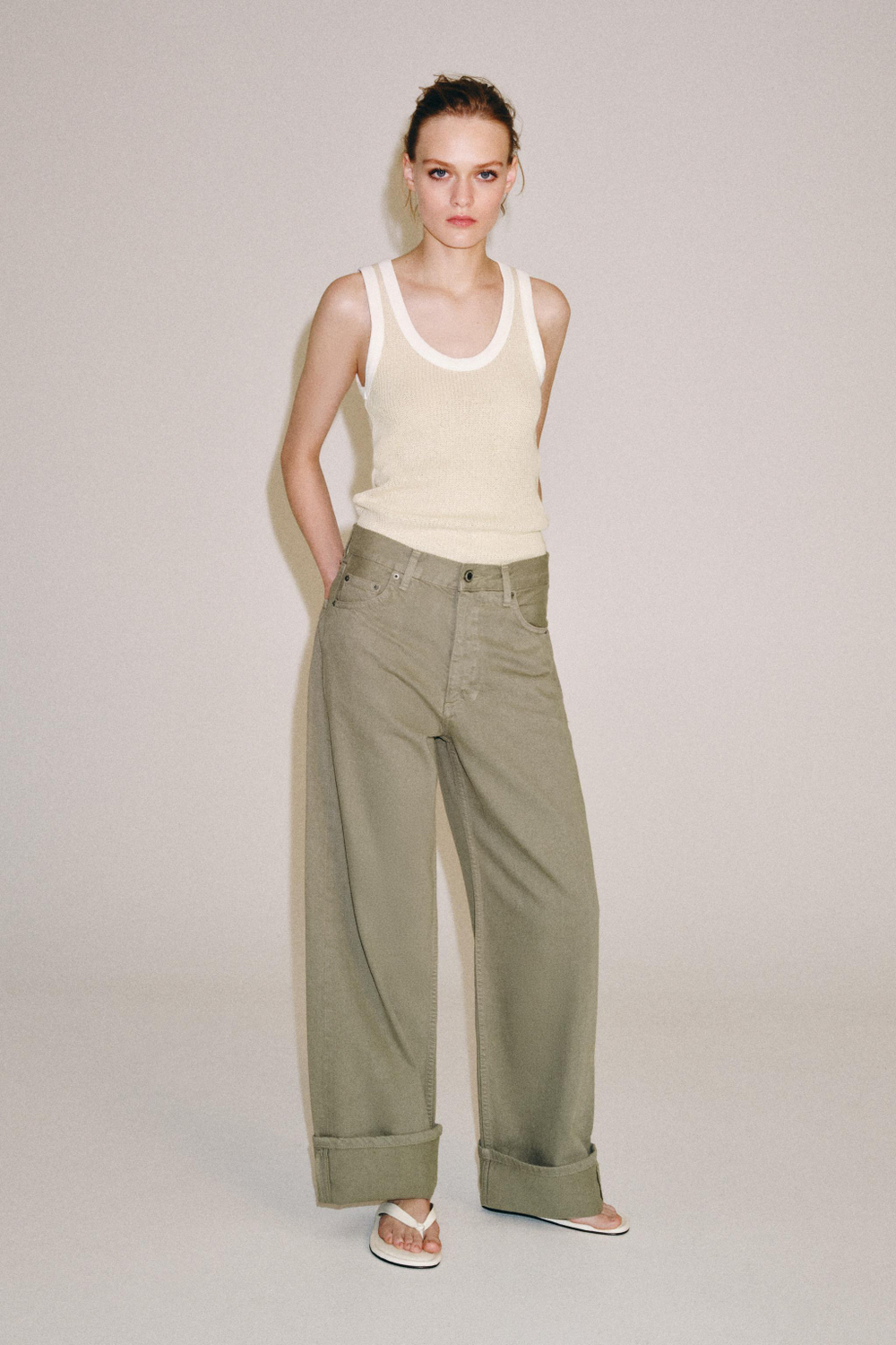 ДЖИНСЫ BAGGY СО СРЕДНЕЙ ПОСАДКОЙ — ZW COLLECTION — ZARA