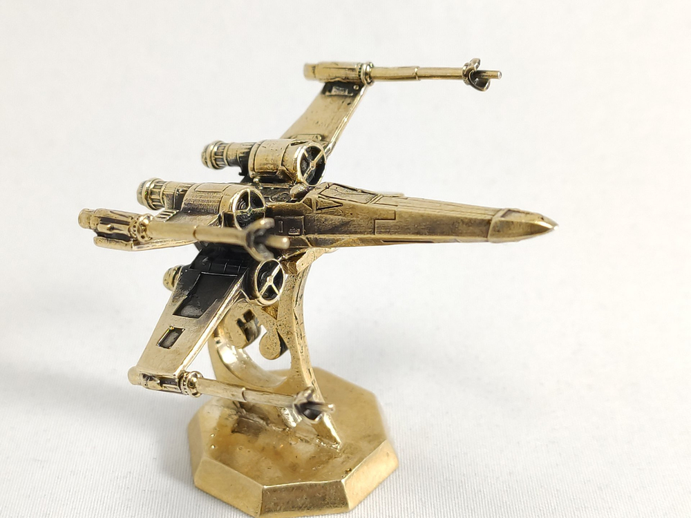 Статуэтка. X-Wing (отдельная подставка). Звёздные войны.