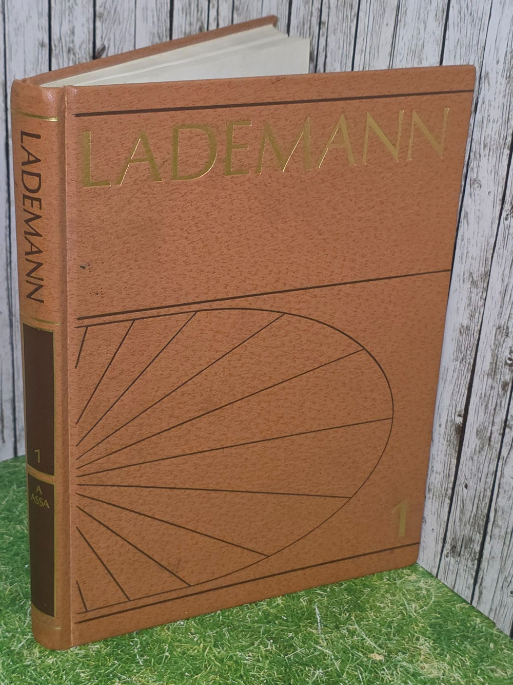 Торбен В. Лангер . Lademann. т.1. A assa