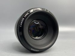 Canon EF 50mm f/1.8 II
