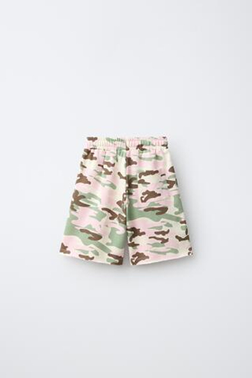 ZARA УДЛИНЕННЫЕ ШОРТЫ С ПРИНТОМ, РОЗОВЫЙ