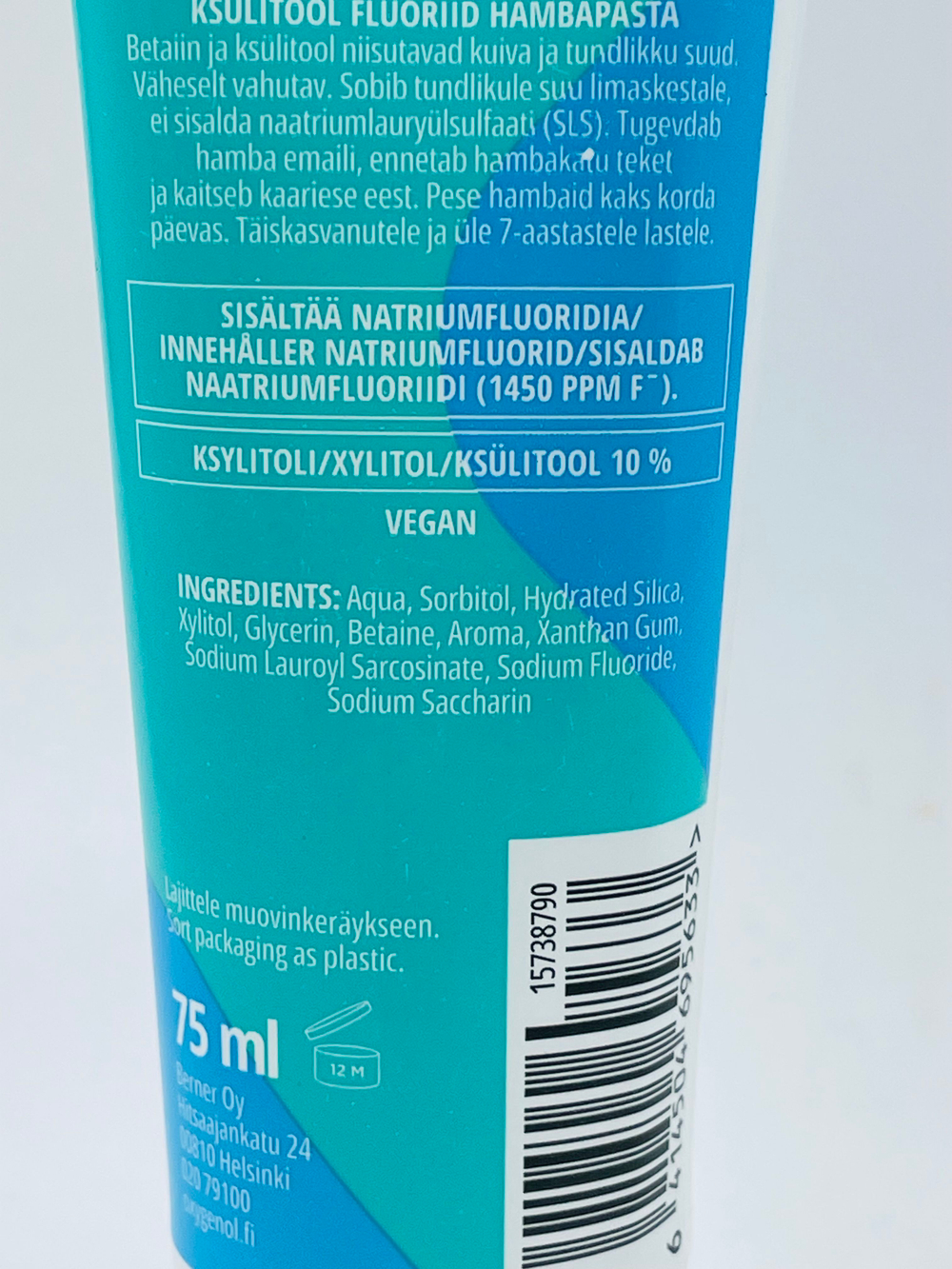 Зубная паста Oxygenol увлажняющая для чувствительных зубов с бетаином и ксилитом, 75 мл