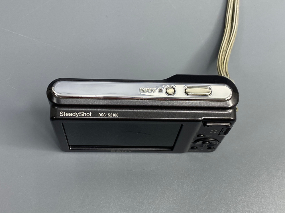 Sony Cyber-shot DSC-S2100
