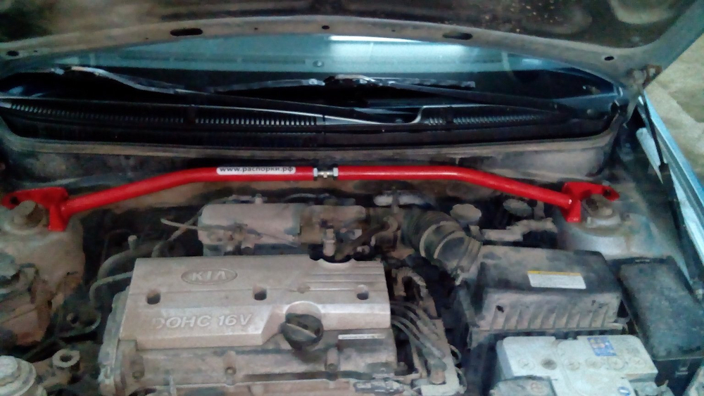 Распорка передних стоек (регулируемая) Hyundai Verna 3, Kia Rio 2