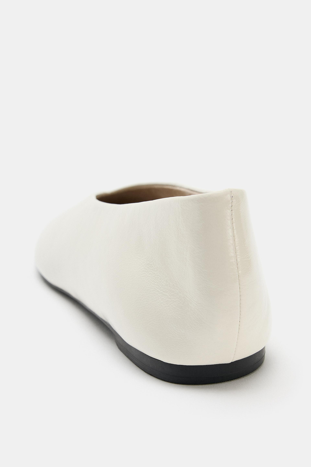 ZARA КОЖАНЫЕ БАЛЕТКИ, ЭКРЮ