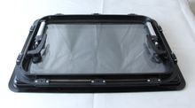 Окно откидное Mobile Comfort W7040P 700x400 мм, штора плиссированная, антимоскитка