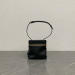 Cube in Supple