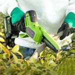 Цепная мини пила аккумуляторная Greenworks GD24CSMNX Арт. 2008707UH, 24V, 15см, бесщеточная, в комплекте АКБ 8 А·ч и ЗУ в сумке