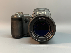 Sony DSC-F828 с дефектом