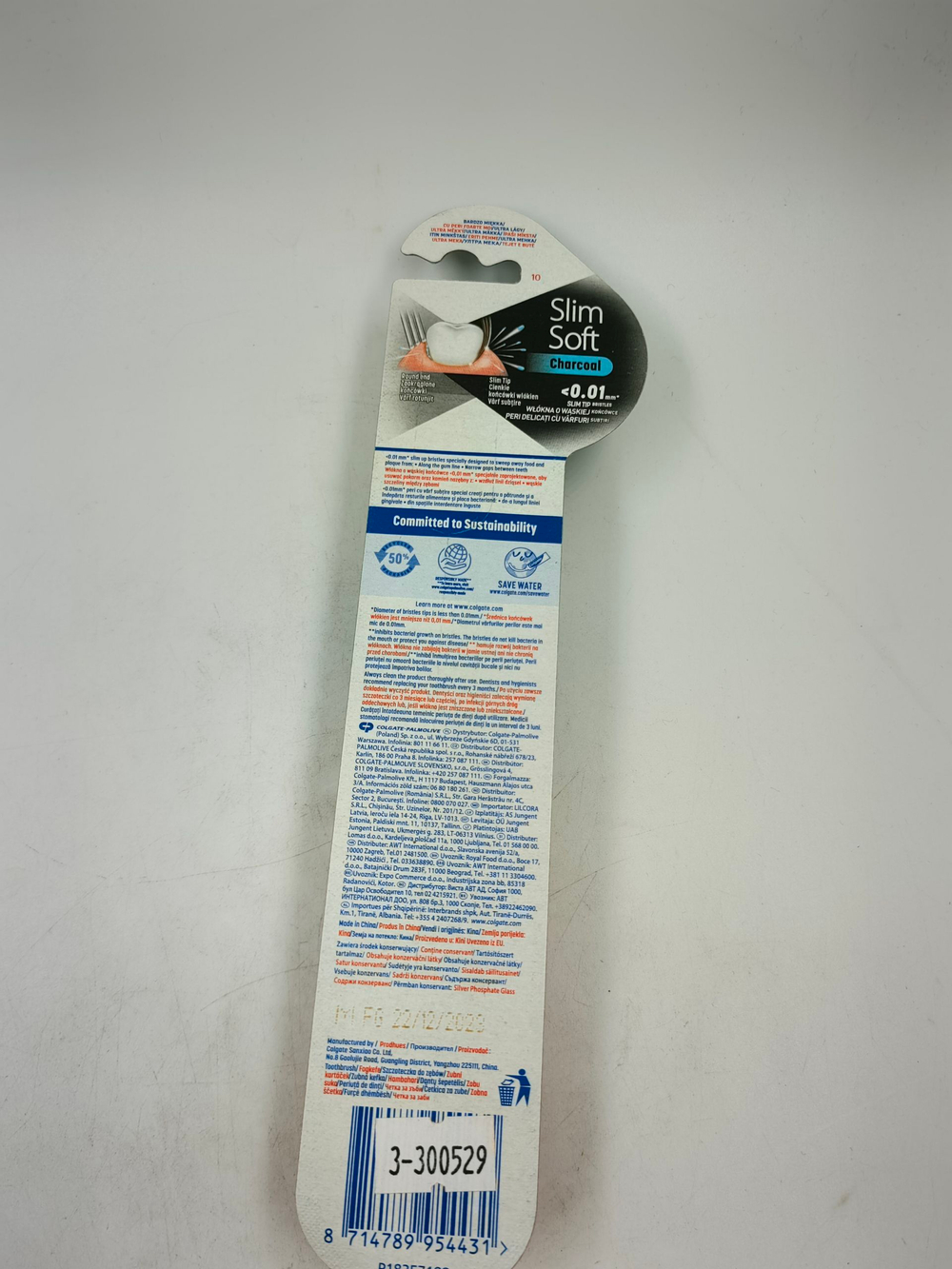 Зубная щетка Slim Charcoal softсупер мягкая с древесным углем, розовая/фиолетовая, в комплекте колпачек для хранения