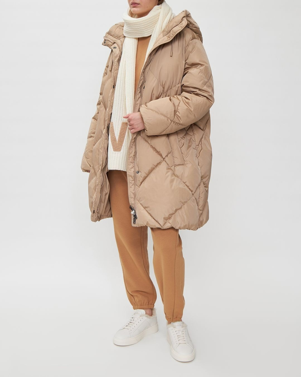 Пуховик женский WEEKEND MAX MARA GUELFO