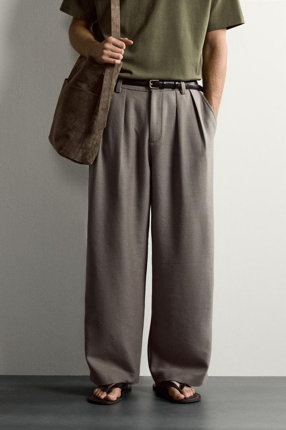 ZARA БРЮКИ RELAXED FIT СО СКЛАДКАМИ, ЗЕЛЕНЫЙ/СЕРЫЙ