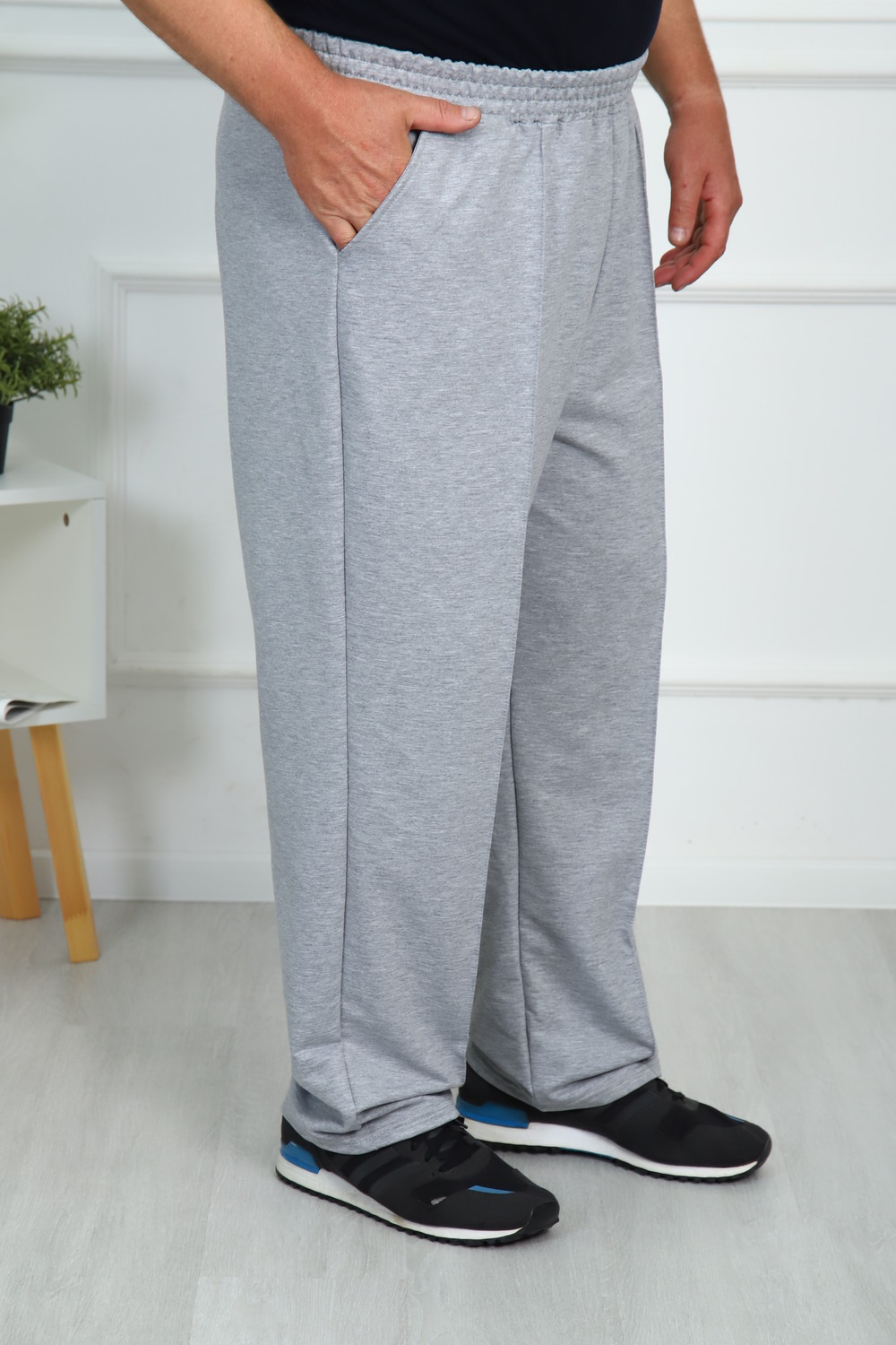 Брюки 375700 спортивные