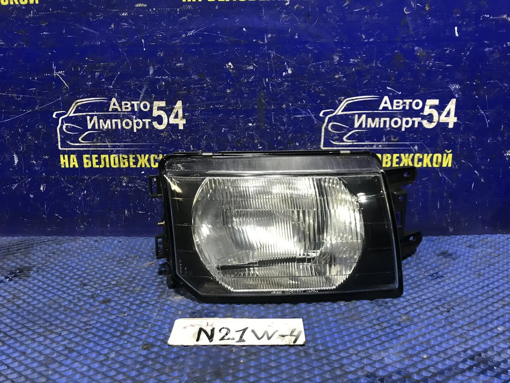 Фара передняя правая MITSUBISHI RVR 1995