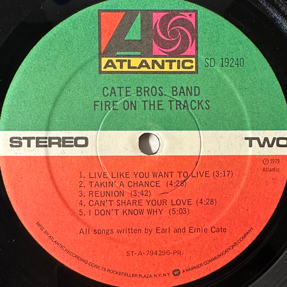 Cate Bros. Band ‎– Fire On The Tracks (США 1979г.)