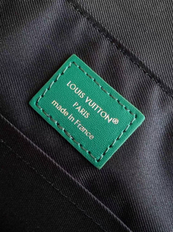 Сумка через плечо Louis Vuitton District