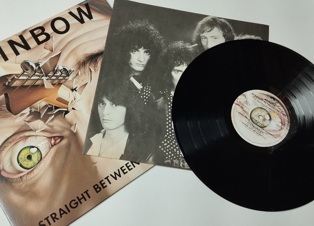 Винтажная виниловая пластинка LP Rainbow Straight Between The Eyes (Japan 1982) (No Obi) MISS Mistreated