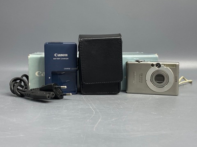 Canon Digital IXUS 40