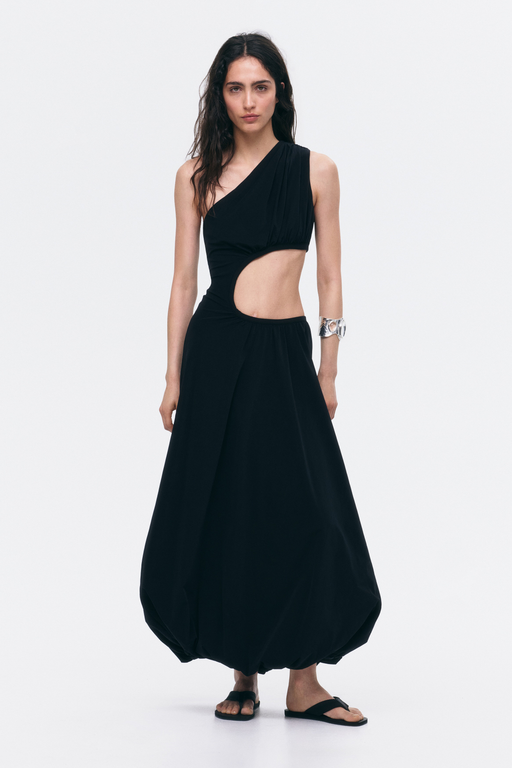Платье с деталью с вырезом и низом баллон - H&M