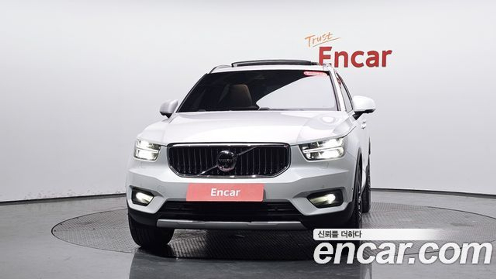 Volvo XC40 T4 — 2020