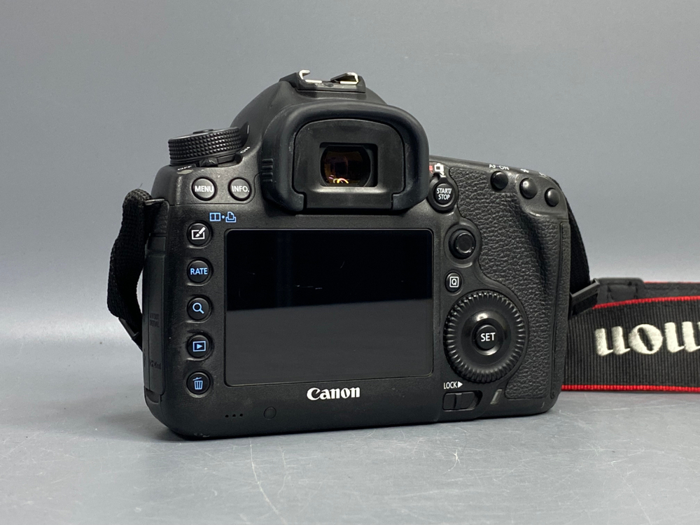 Canon 5D Mark III 40.800 Кадров