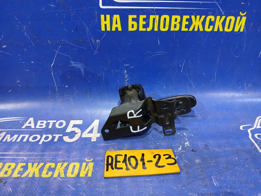 Ручка двери передней правой салонная TOYOTA CERES 1992