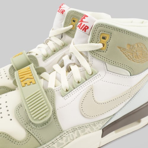Кроссовки Jordan Legacy 312 Year Of The Rabbit артикул:FD9907-111 - купить в магазине Дайс