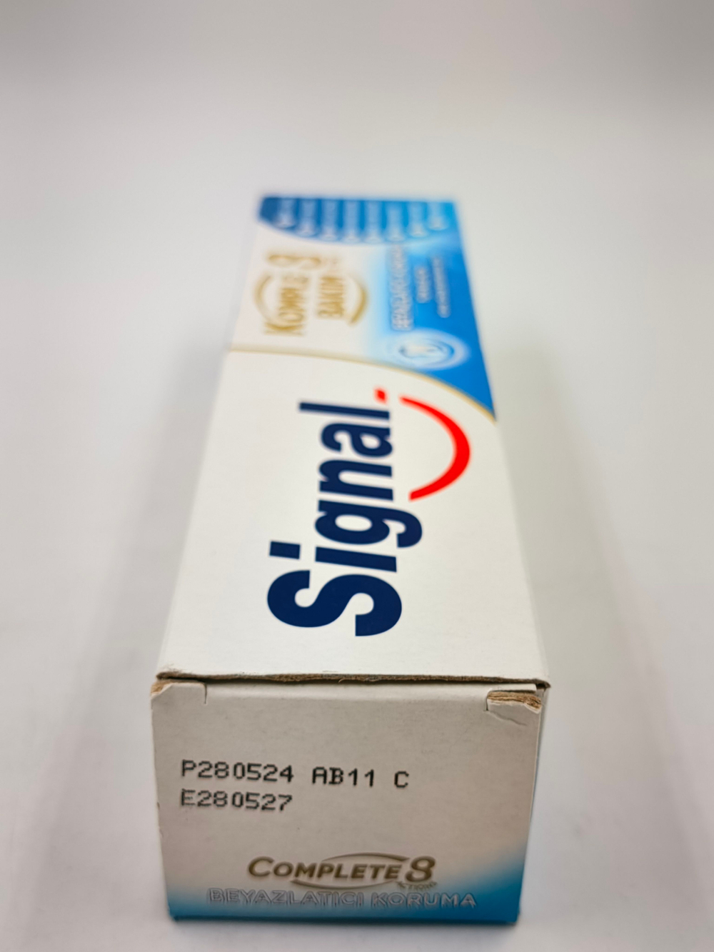 Зубная паста Signal Komple Bakim 8 с отбеливающим эффектом, с фторидом и цитратом цинка, 75 мл