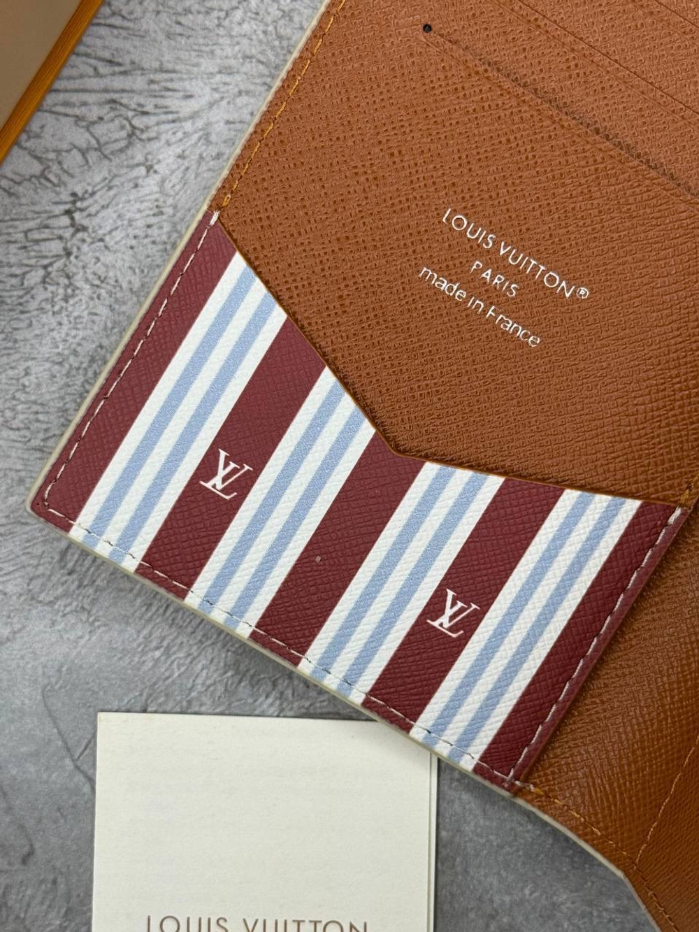 Обложка для паспорта Louis Vuitton