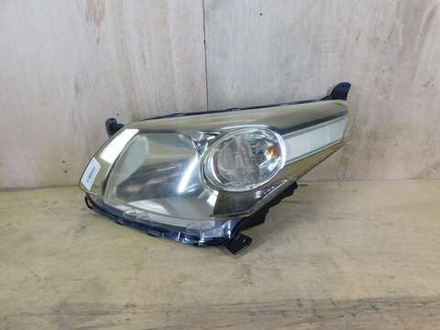фара левая Toyota Ist NCP110 52-175
