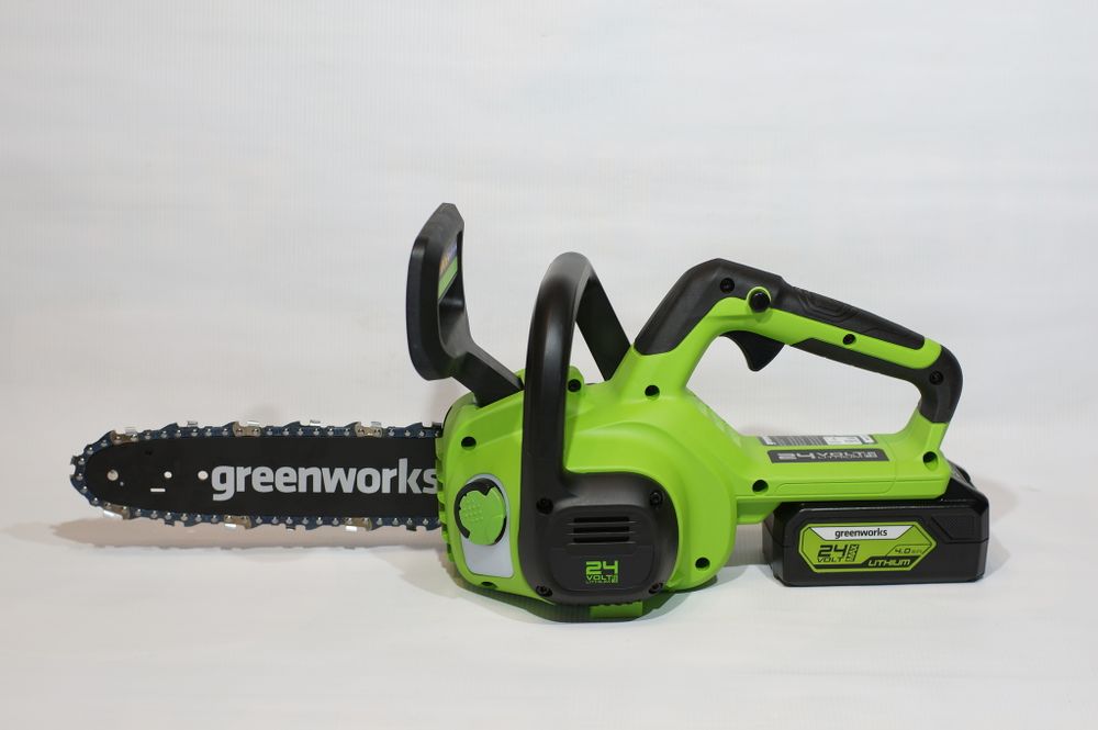 Аккумуляторная цепная пила Greenworks G24CS25K4,2007707UB, 24v, 25см, c АКБ 4 А·ч и ЗУ