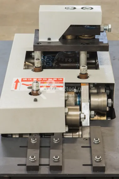 Фальцепрокатный станок Stalex LC-12DR