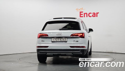 Audi Q5 45 TFSI Quattro — 2021