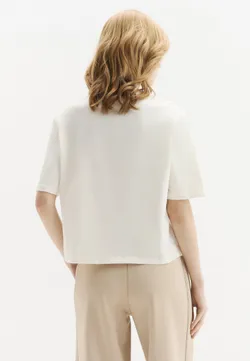 Футболка женская GUESS