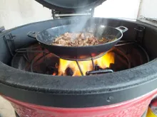 Сковорода-вок чугунная, 38 см, Kamado Joe