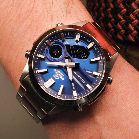 Наручные часы Casio Edifice EFV-C120D-2A
