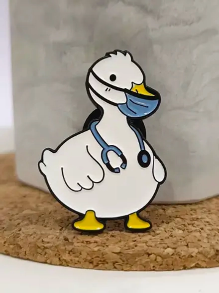 Значок медицинский "Ducktor"
