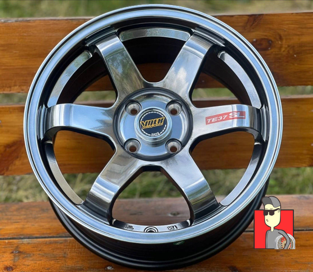 Комплект дисков Rays TE37 15x7 et30 4x100