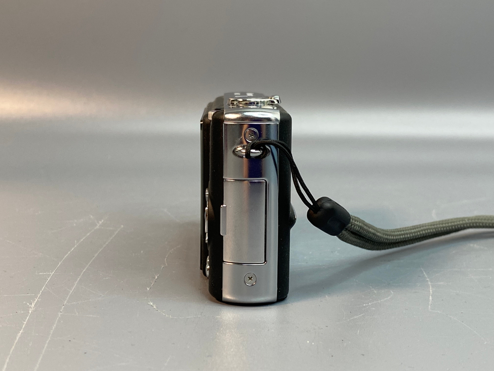 Panasonic Lumix DMC-FX9
